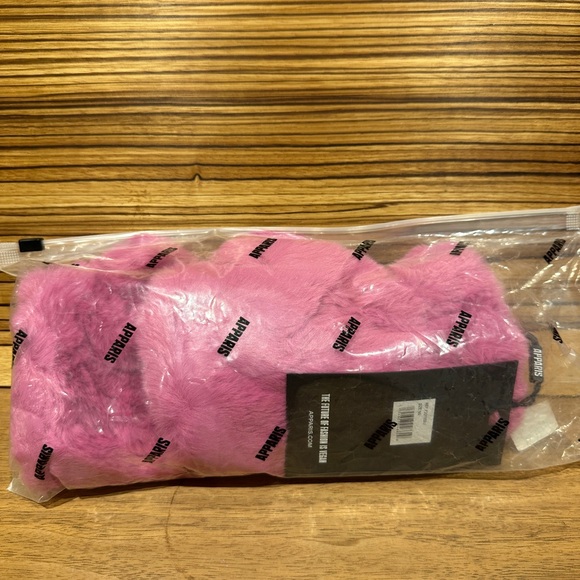 Apparis NWT Ariel Fingerless Gloves One Size - Picture 2 of 5